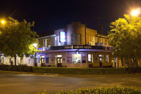 Court House Hotel - Great Ocean Road Tourism 0