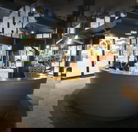 Waterfront Melbourne Apartments - Great Ocean Road Tourism