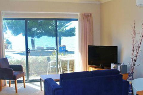 Pier Number 10 - Great Ocean Road Tourism 6