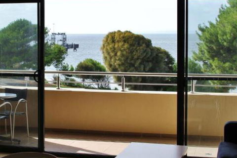 Pier Number 10 - Great Ocean Road Tourism 0