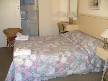 Great Lakes Motor Inn - Great Ocean Road Tourism 3