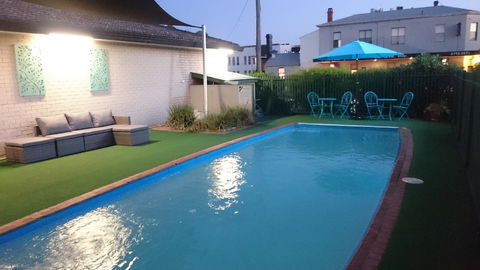 Adelong Motel - Great Ocean Road Tourism 1