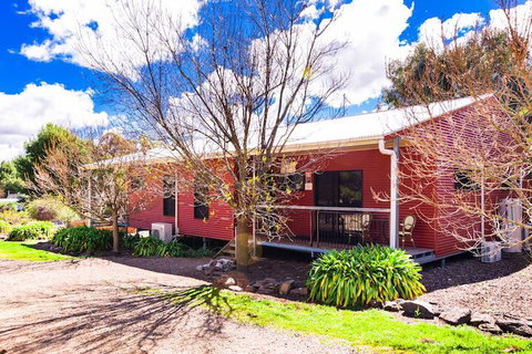 Hillview Farmstay - Great Ocean Road Tourism 4