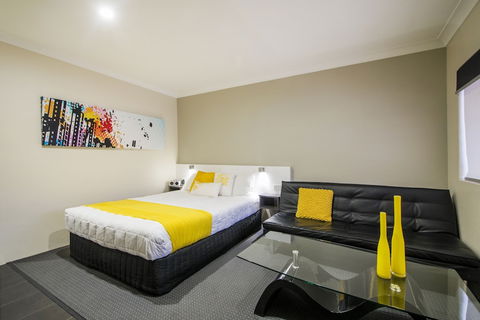 The Abbey Motor Inn - Great Ocean Road Tourism 1