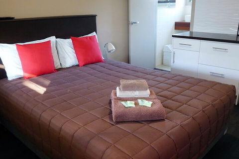 Narrabri Motel And Caravan Park - Great Ocean Road Tourism 5