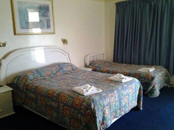 Hotel Boston - Great Ocean Road Tourism 4