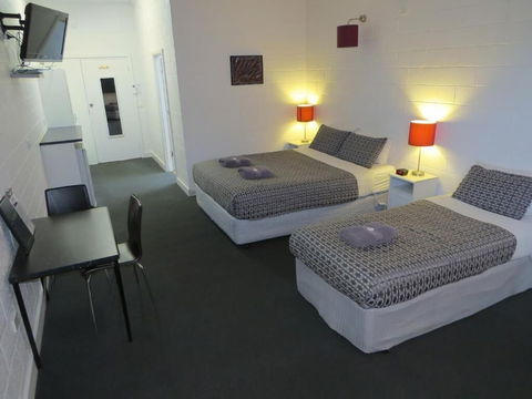 San Remo Hotel Motel - Great Ocean Road Tourism 3