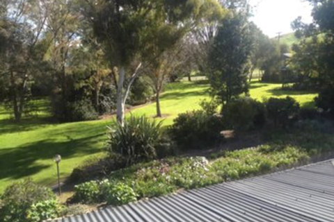 Jugiong Motor Inn - Great Ocean Road Tourism 1