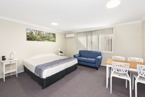 Rotary Lodge Port Macquarie - Great Ocean Road Tourism 1