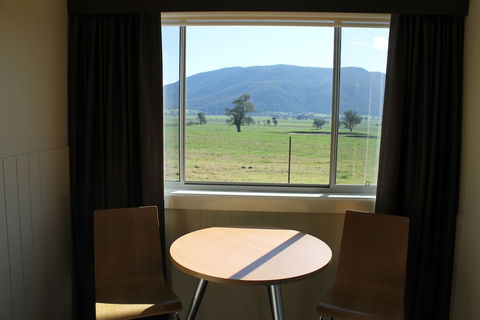 Mountain View Motel Corryong - Great Ocean Road Tourism 3