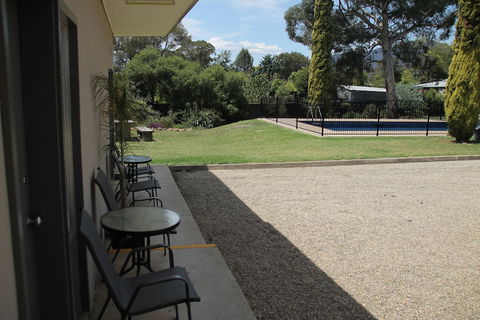 Mountain View Motel Corryong - Great Ocean Road Tourism 1