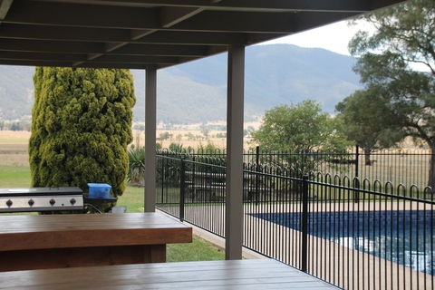 Mountain View Motel Corryong - Great Ocean Road Tourism 0