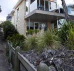 Battery Cove Beach Front Apartment - Great Ocean Road Tourism