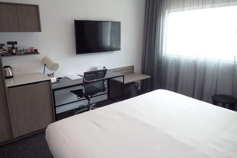 Mercure Sunshine Coast Kawana Waters - Great Ocean Road Tourism 7