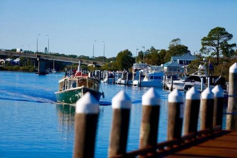 Tea Gardens Hotel - Great Ocean Road Tourism 1