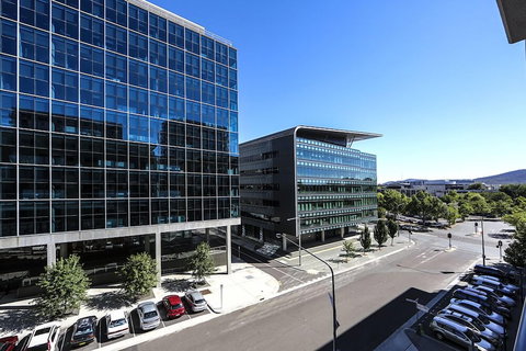 Accommodate Canberra - Metropolitan - Great Ocean Road Tourism 5