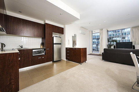 Accommodate Canberra - Metropolitan - Great Ocean Road Tourism 1