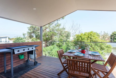 Silversands Beach Cottage - Great Ocean Road Tourism 6