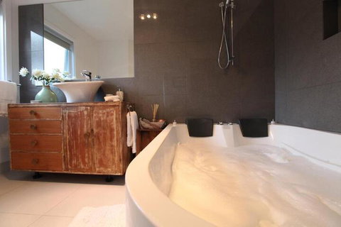 Sea Salt Bnb - Great Ocean Road Tourism 6
