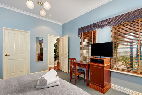Durham Lodge - Great Ocean Road Tourism 6