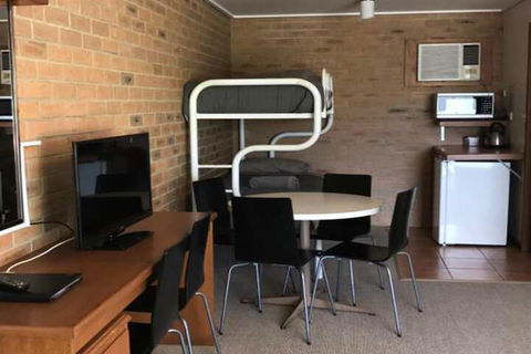 Quays Motel San Remo - Great Ocean Road Tourism 1