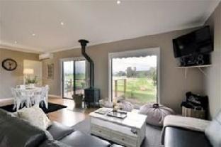 Traquair Estate - Great Ocean Road Tourism 4