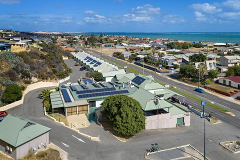 Geraldton Motor Inn - Great Ocean Road Tourism 0