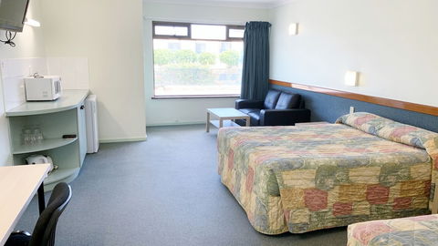 Geraldton Motor Inn - Great Ocean Road Tourism 5