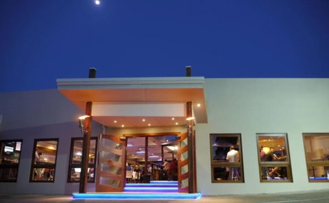 Park Beach Hotel Motel - Great Ocean Road Tourism 2