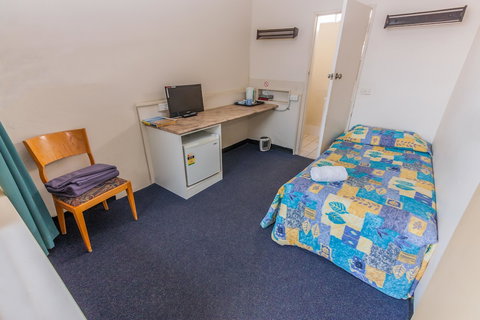 Moruya Waterfront Hotel Motel - Great Ocean Road Tourism 4