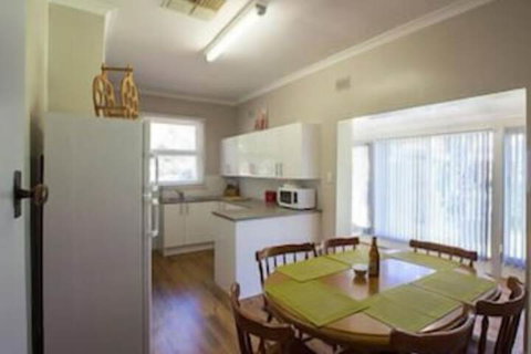 Wilkadene Cottage - Great Ocean Road Tourism 4