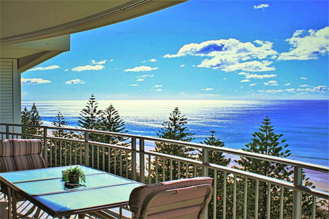 Indigo Blue Beachfront Apartments - Great Ocean Road Tourism 4