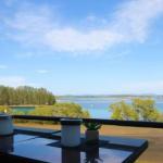 CHILL OUT LAKESIDE At FORSTER - Great Ocean Road Tourism 0
