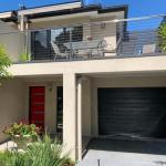 Champagne Stays Apartment - Great Ocean Road Tourism 1