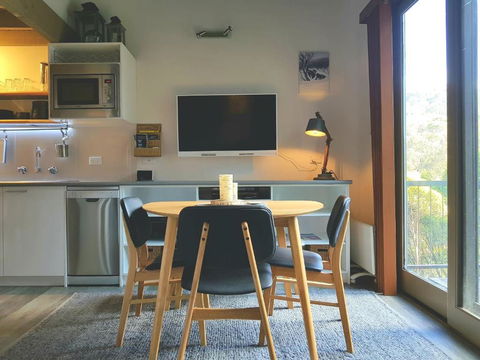 CHILL OUT At THREDBO - Great Ocean Road Tourism 3