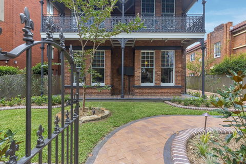 Dalziel Lodge - Great Ocean Road Tourism 1