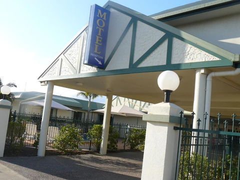 Carriers Arms Hotel - Great Ocean Road Tourism 2