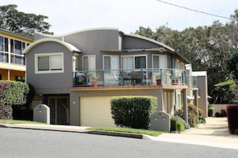 Seafaring At Fingal Bay - Great Ocean Road Tourism 0