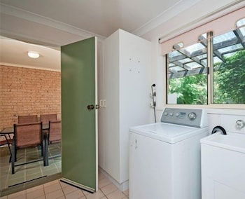 Bombora At Fingal Bay - Great Ocean Road Tourism 1