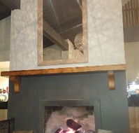 One Tree Hill Hotel - Great Ocean Road Tourism