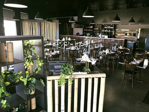 UBE Bar & Eatery - Great Ocean Road Tourism 0