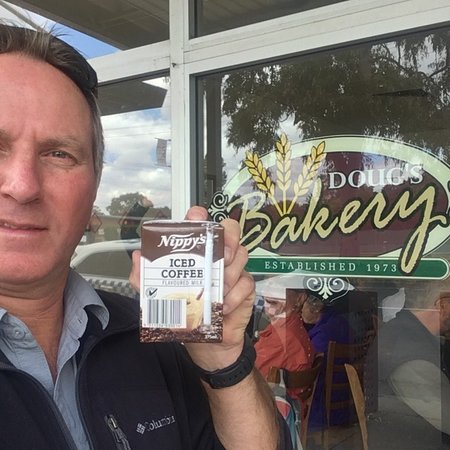 Dougs Hot Bread - Great Ocean Road Tourism 0