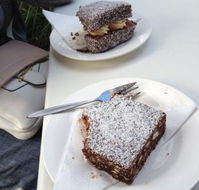 Louttit Bay Cafe und Bakery - Great Ocean Road Tourism