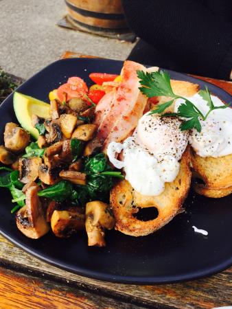 Moons Espresso Bar - Great Ocean Road Tourism 0
