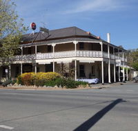 Seven Creeks Hotel - Great Ocean Road Tourism