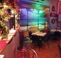 Izzys Restaurant Bar and Grill - Great Ocean Road Tourism