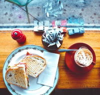 Crumbs Cafe - Great Ocean Road Tourism