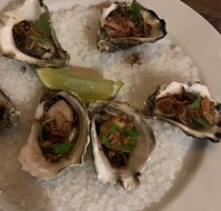 The Gunyah Restaurant at Paper Bark Camp - Great Ocean Road Tourism