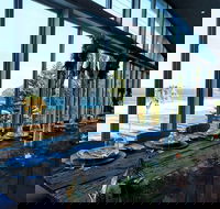 Moby Dicks Whale Beach - Great Ocean Road Tourism