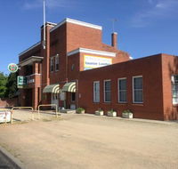 Horse and Jockey Hotel - Great Ocean Road Tourism